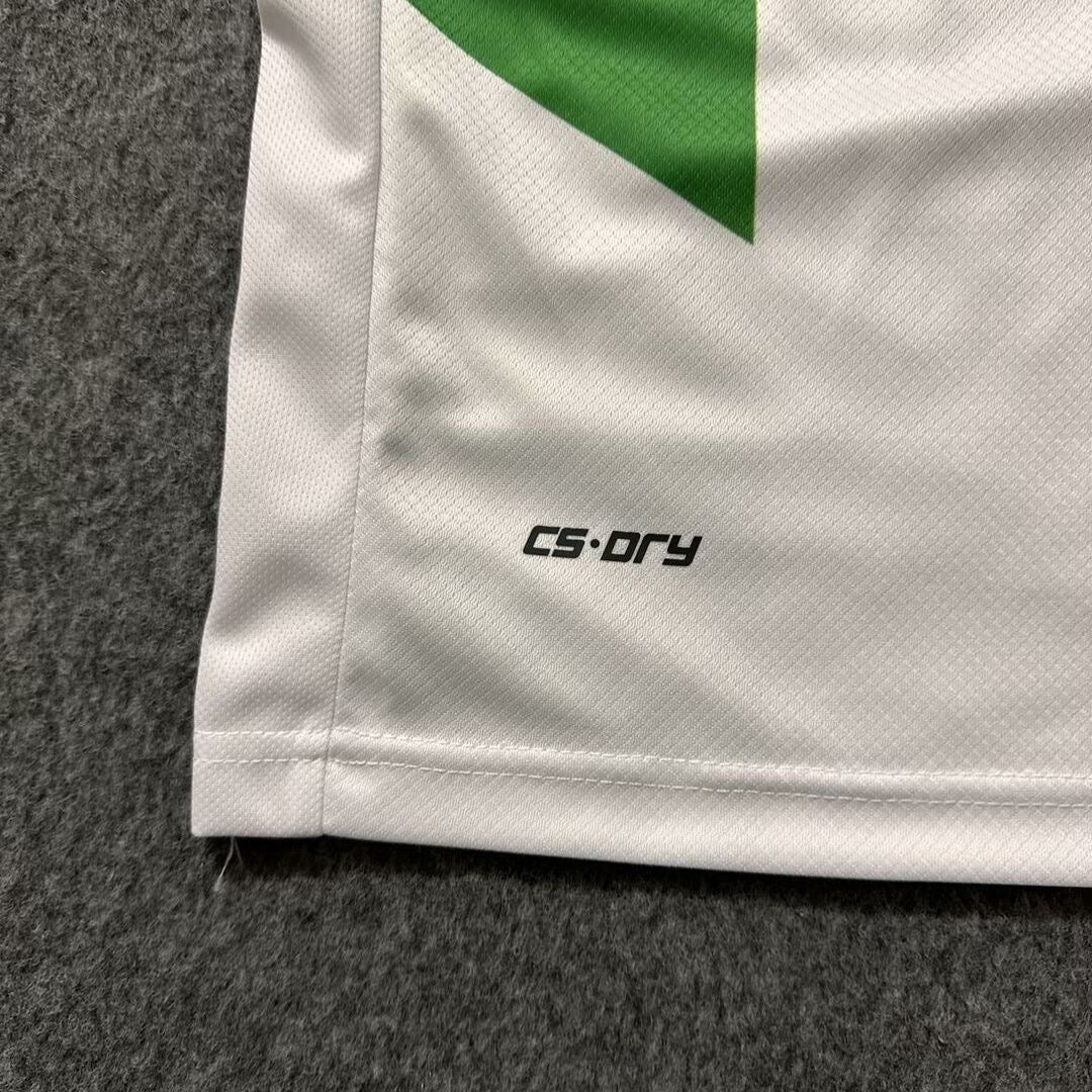 Palestino Fodboldtrøje 2024 – Hvid, Sort, Rød og Grøn (nederst venstre)