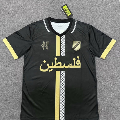 Palæstinensisk Fodboldtrøje – Sort/Guld med Kufiya-Mønster (Arabisk)