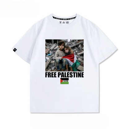 Free Palestine t-shirt med børnefoto og stærkt budskab