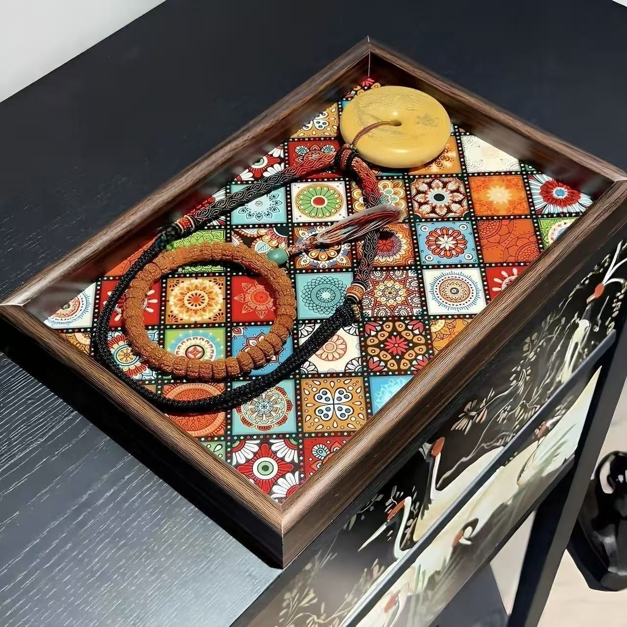 Serveringsbakke med Mandala Mønster og Mørk Ramme - 2 Varianter