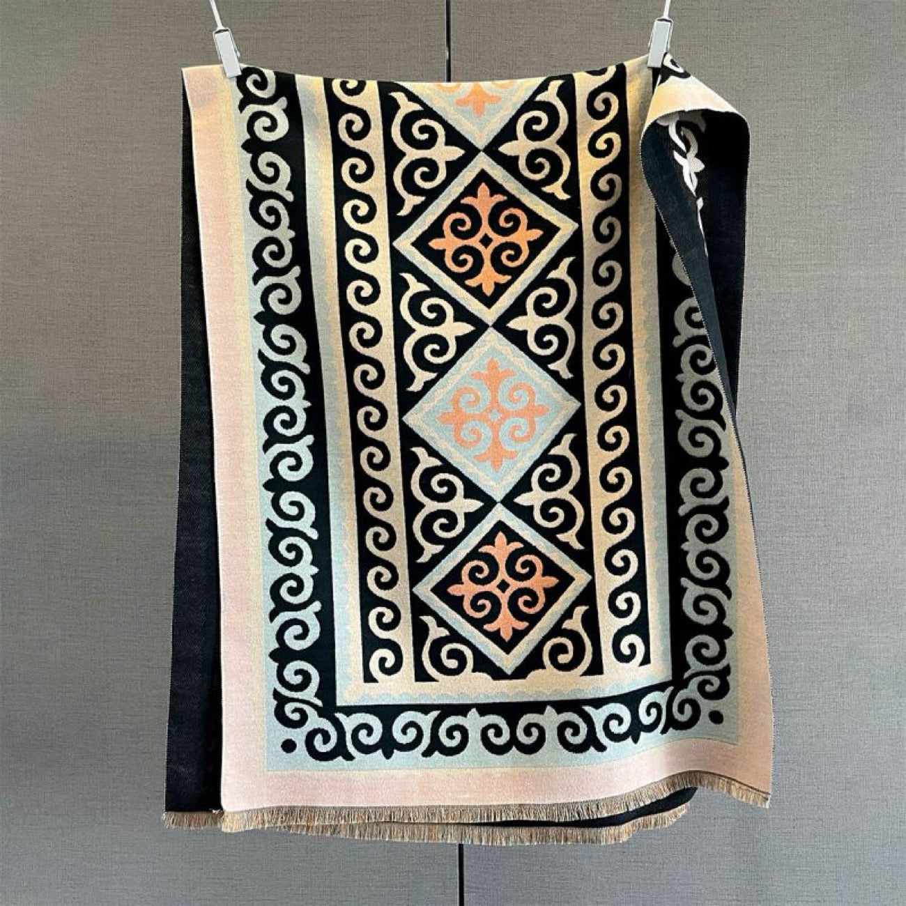 Palæstinensisk Halstørklæde - Symbol på Stolthed og Solidaritet