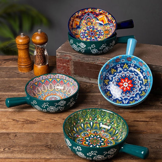 Stakket boho keramikskål med hank i flere farver